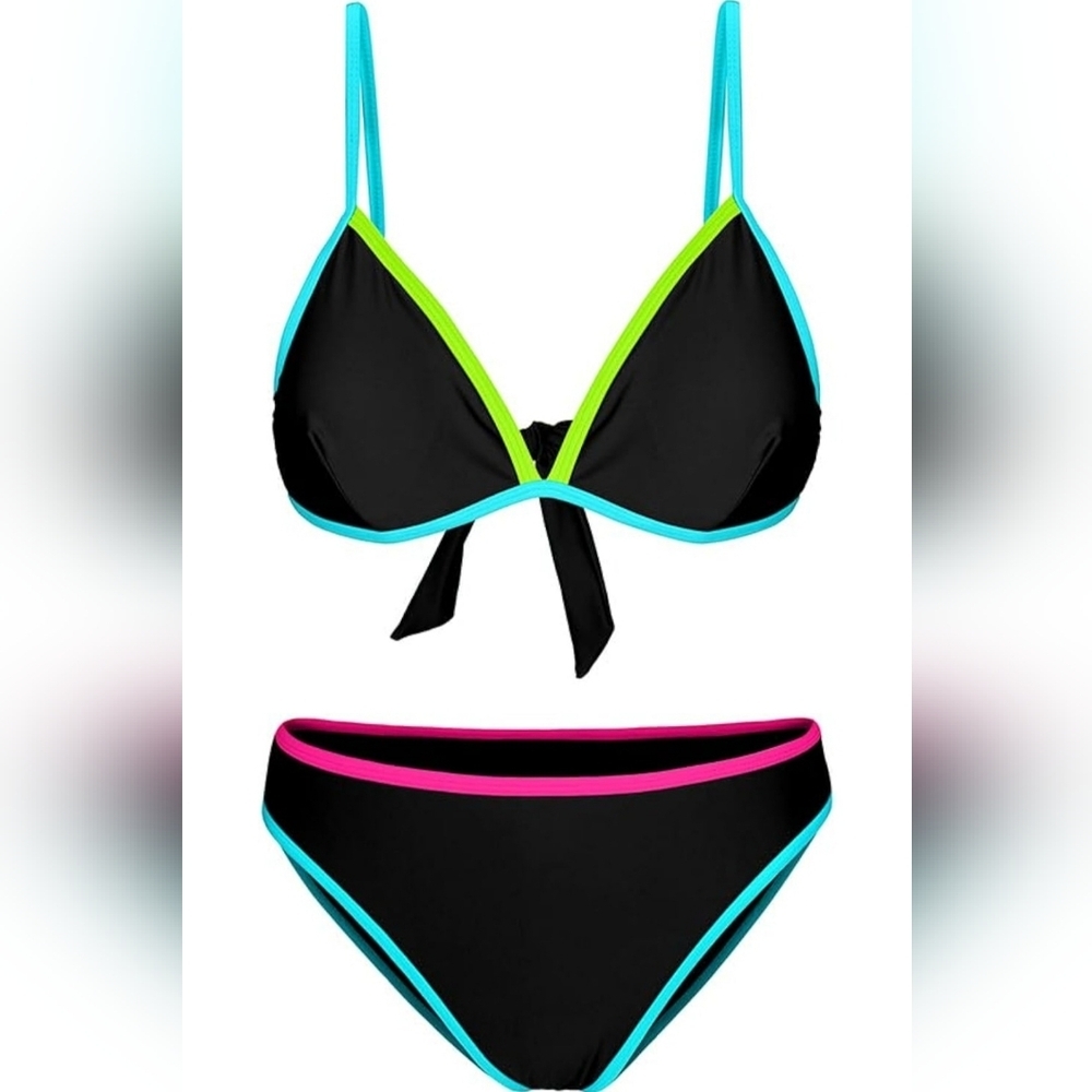 Chic Black Bikini with Neon Accents - Picture 5 of 6